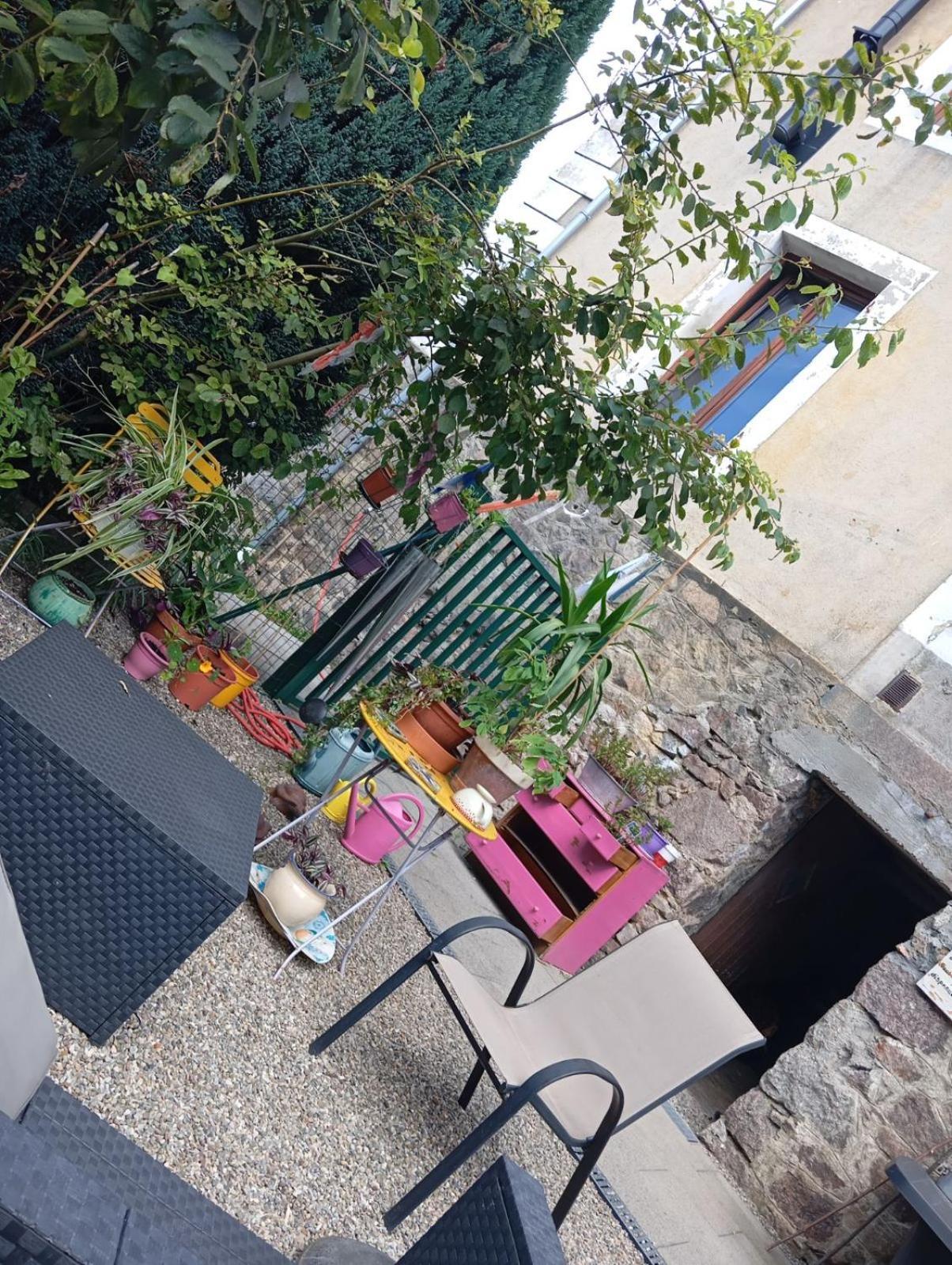 Au Pied Du Gazon Lägenhet Saint-Maurice-sur-Moselle Exteriör bild